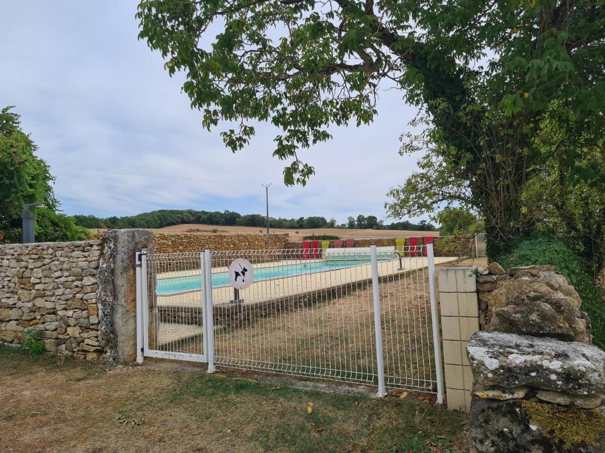 Longere Pres De Rocamadour Et Padirac Alvignac Exterior foto